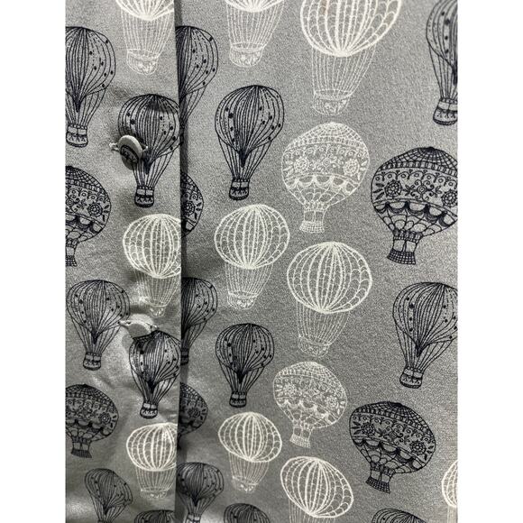 CO Balloon Print Grey Button Down Silk Blouse Sz L - Picture 4 of 6